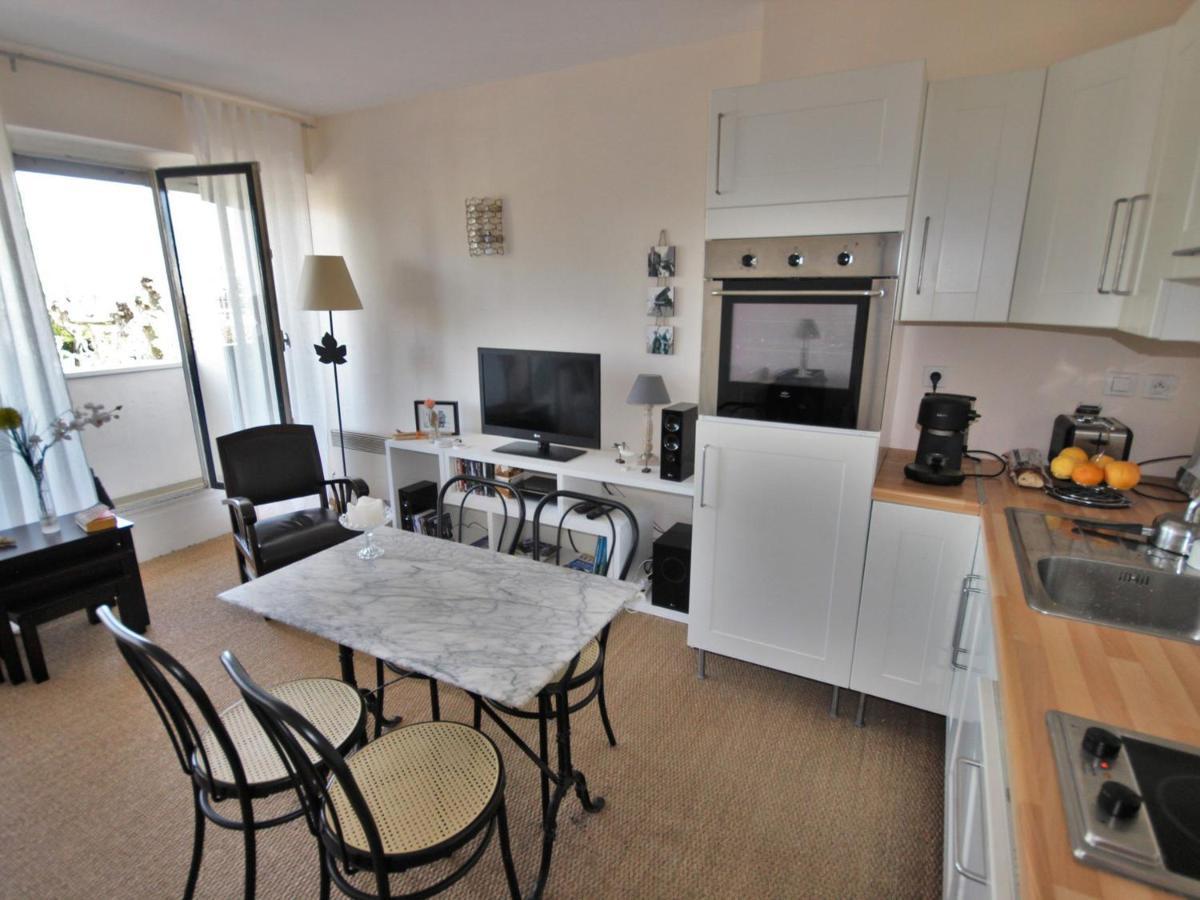 Studio Centre-Ville Royan : Plages Et Commerces A Pied, Balcon, Parking Gratuit - Fr-1-550-7 Ngoại thất bức ảnh